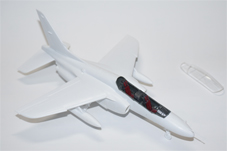 ハセガワ：1:72スケール 飛行機D11　川崎 T-4“ブルーインパルス