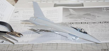 ハセガワ:1:72 D-18 F-16CJ (ブロック50) ファイティング ファルコン